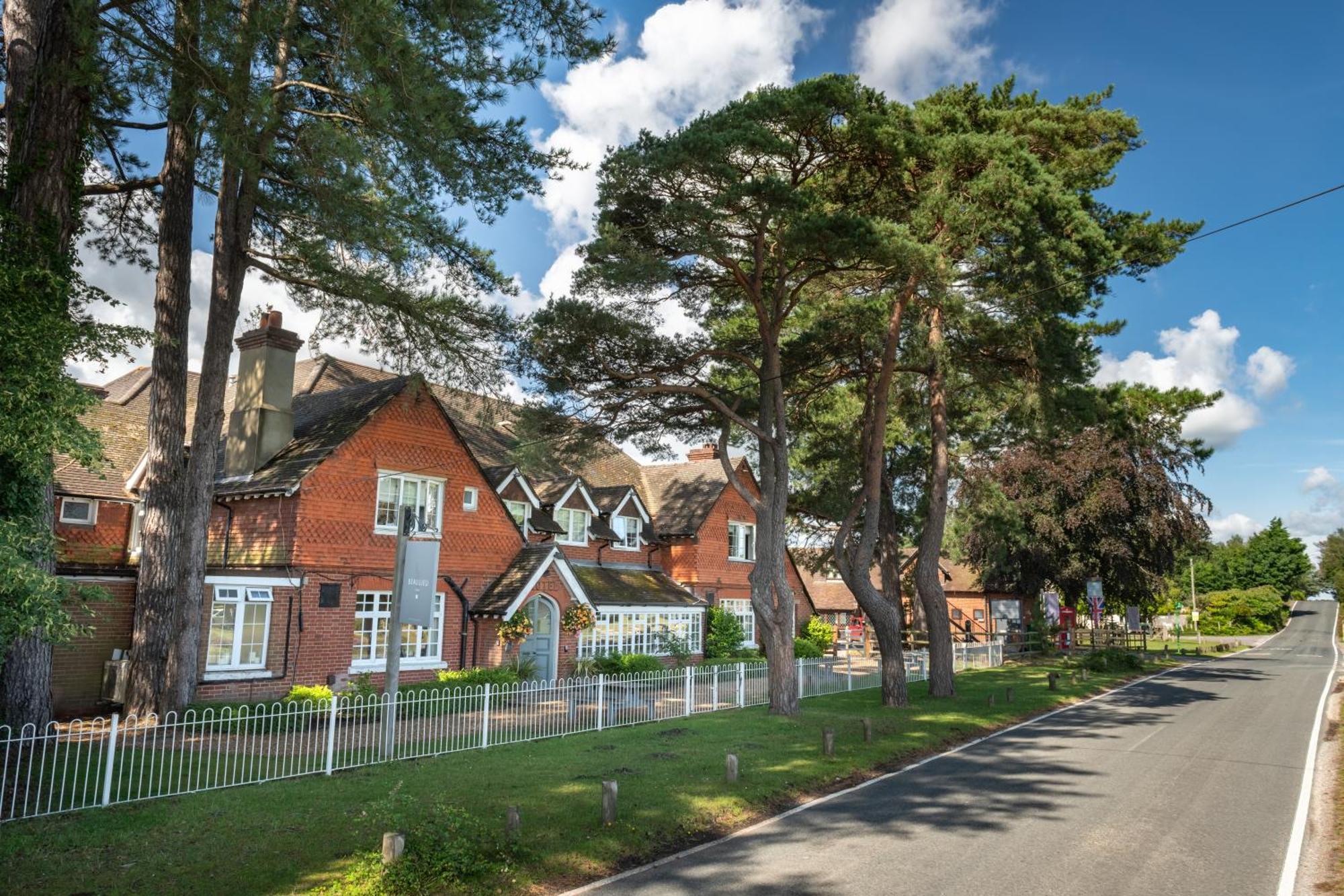 Beaulieu Hotel Линдхорст Экстерьер фото